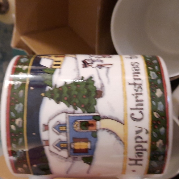 Brand NWT set of 4 "The Christmas Story" mugs illustration by Susan Winget - Picture 7 of 8